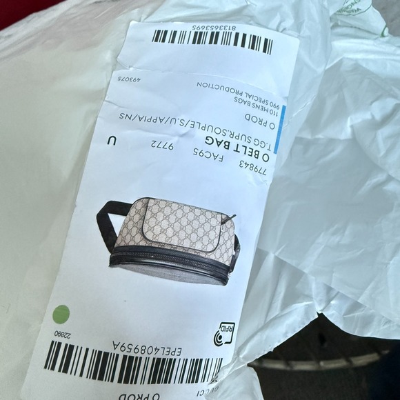 GUCCI 779843 Large GG Supreme Monogram Eden Belt Bag - Picture 5 of 16